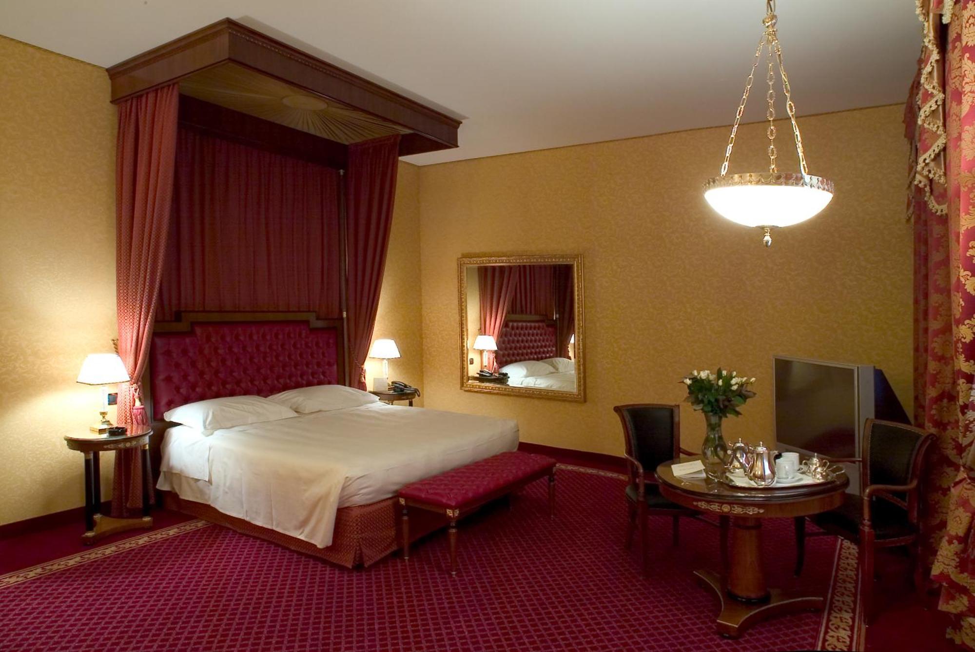 Hotel Maxim Peschiera Borromeo Esterno foto
