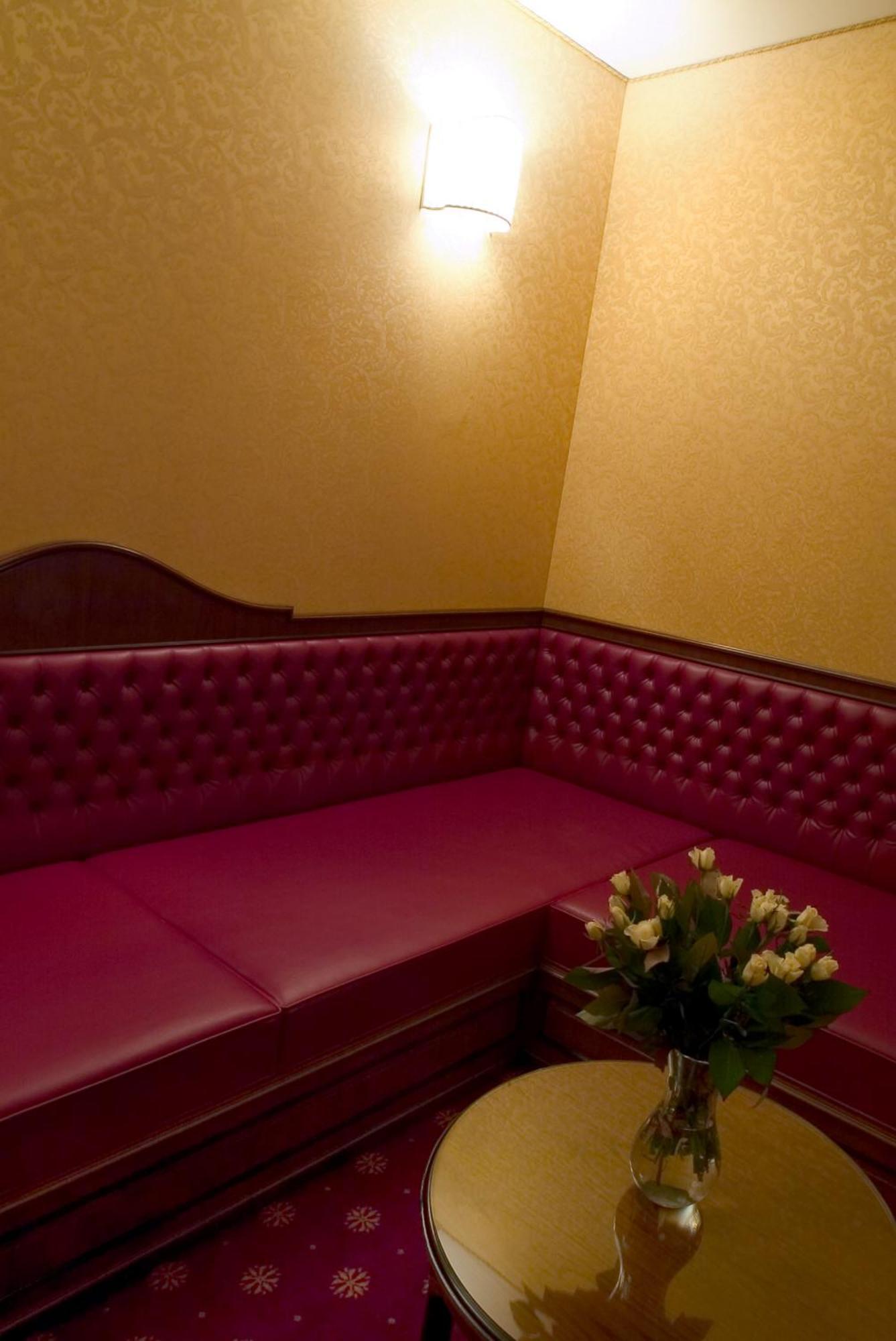 Hotel Maxim Peschiera Borromeo Esterno foto