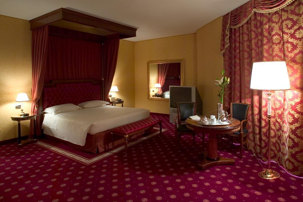 Hotel Maxim Peschiera Borromeo Esterno foto